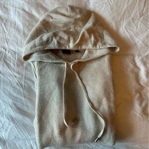 Hooded sweater